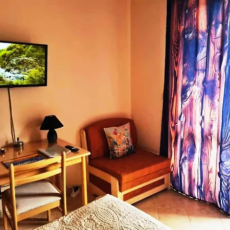 студио Panorama Mountain, до писта пампорово-стойките Apartment *